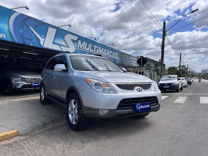 VERA CRUZ 3.8 GLS 4WD 4X4 V6 24V GASOLINA 4P AUTOMÁTICO - 2010 - VENâNCIO AIRES