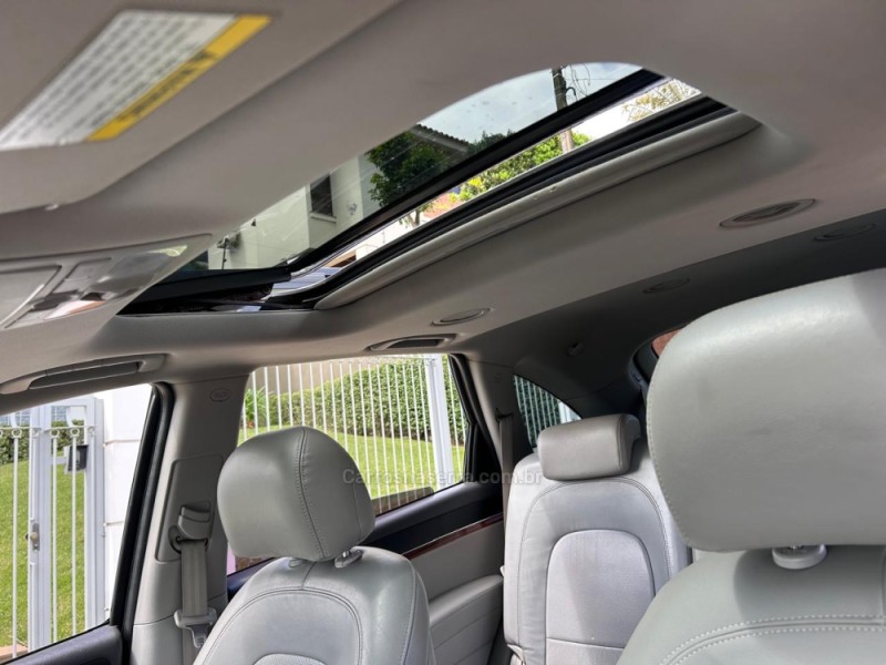 VERA CRUZ 3.8 GLS 4WD 4X4 V6 24V GASOLINA 4P AUTOMÁTICO - 2010 - VENâNCIO AIRES