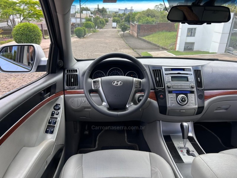 VERA CRUZ 3.8 GLS 4WD 4X4 V6 24V GASOLINA 4P AUTOMÁTICO - 2010 - VENâNCIO AIRES