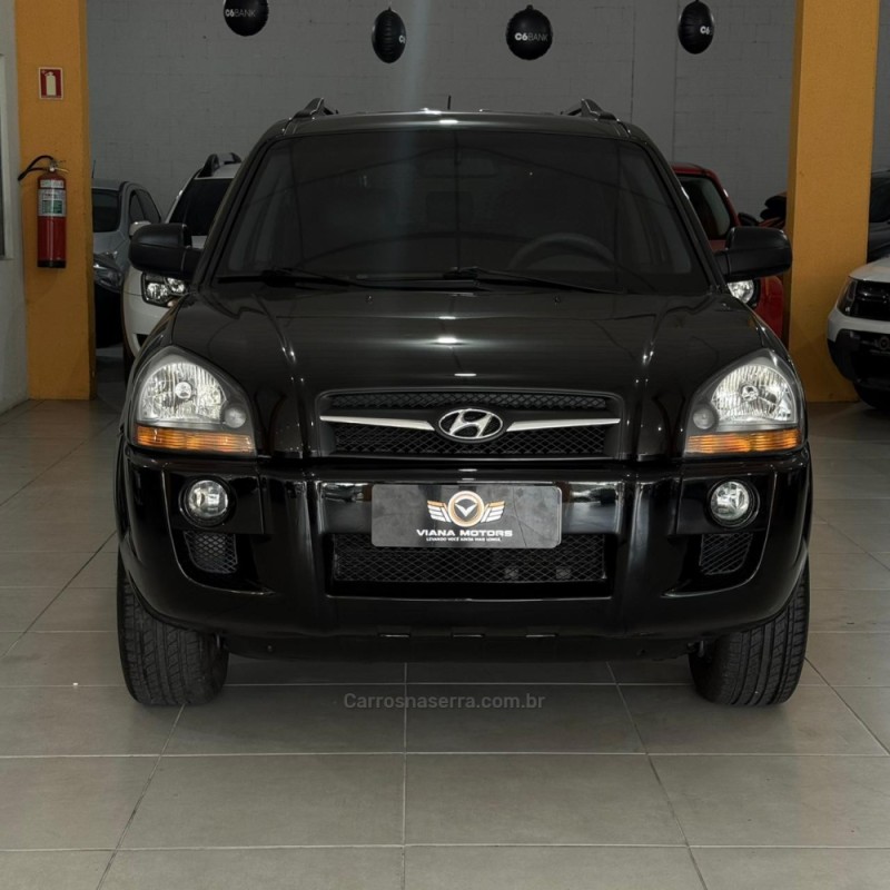 TUCSON 2.0 MPFI GL 16V 142CV 2WD GASOLINA 4P AUTOMÁTICO - 2010 - SAPUCAIA DO SUL
