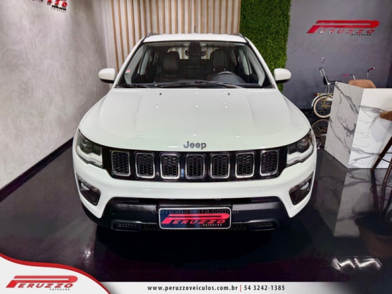 COMPASS 2.0 16V DIESEL LONGITUDE 4X4 AUTOMÁTICO - 2017 - NOVA PRATA