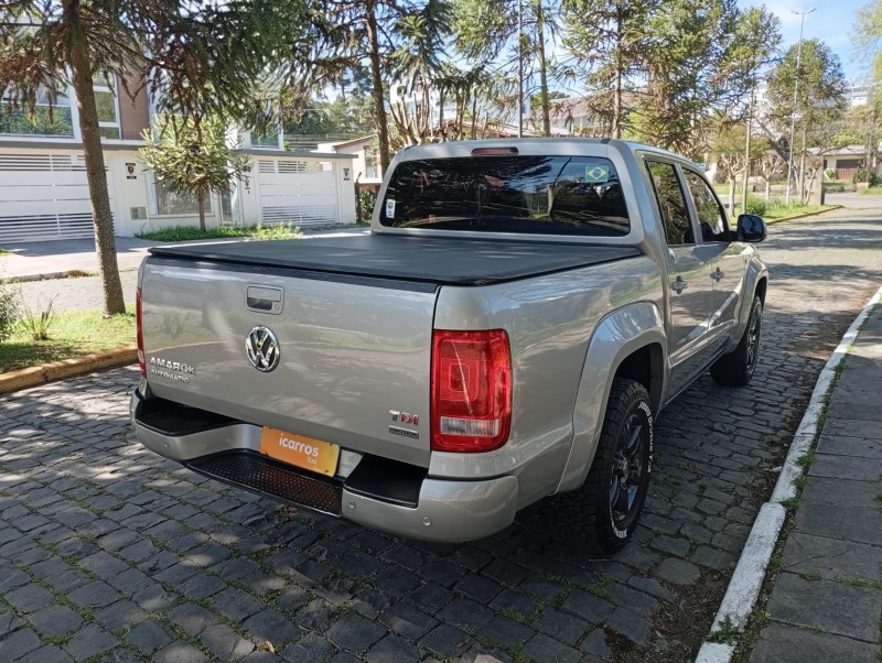 AMAROK 2.0 TRENDLINE 4X4 CD 16V TURBO INTERCOOLER DIESEL 4P AUTOMÁTICO - 2014 - FARROUPILHA