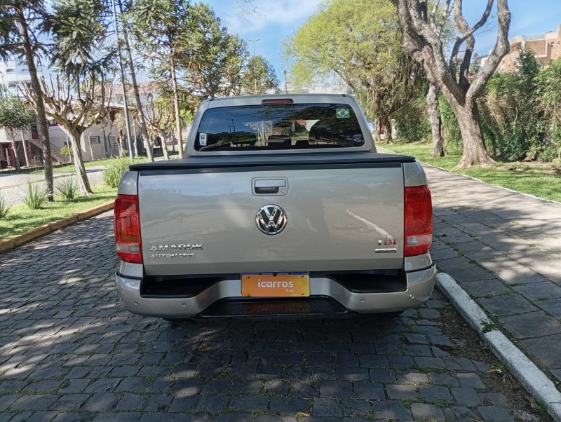 AMAROK 2.0 TRENDLINE 4X4 CD 16V TURBO INTERCOOLER DIESEL 4P AUTOMÁTICO - 2014 - FARROUPILHA