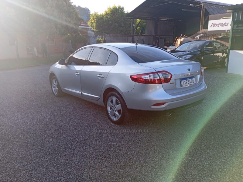 FLUENCE 2.0 DYNAMIQUE 16V FLEX 4P AUTOMÁTICO - 2014 - PICADA CAFé
