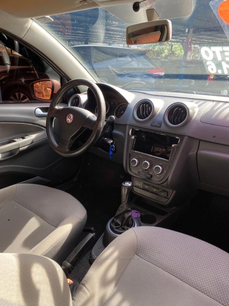 VOYAGE 1.6 MI 8V FLEX 4P MANUAL - 2012 - CANELA