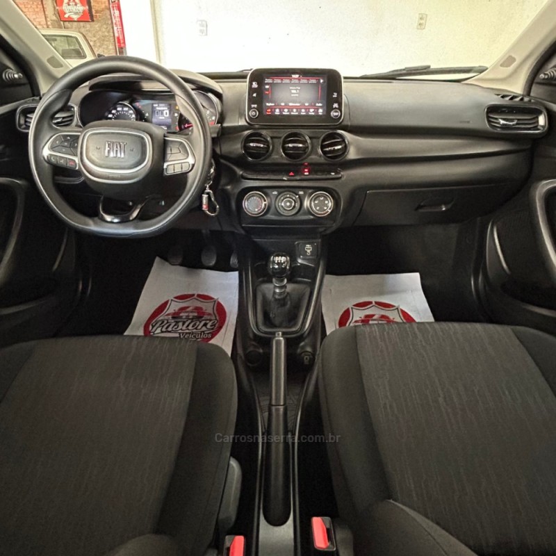 ARGO 1.0 DRIVE 6V FLEX 4P MANUAL - 2023 - VACARIA