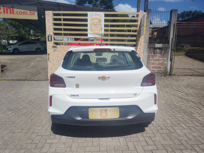 ONIX 1.0 LT 12V FLEX 4P MANUAL - 2024 - CANELA