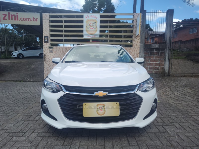 ONIX 1.0 LT 12V FLEX 4P MANUAL - 2024 - CANELA