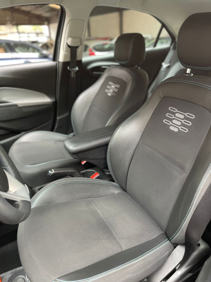 ONIX 1.4 MPFI LT 8V FLEX 4P AUTOMÁTICO - 2019 - NOVO HAMBURGO