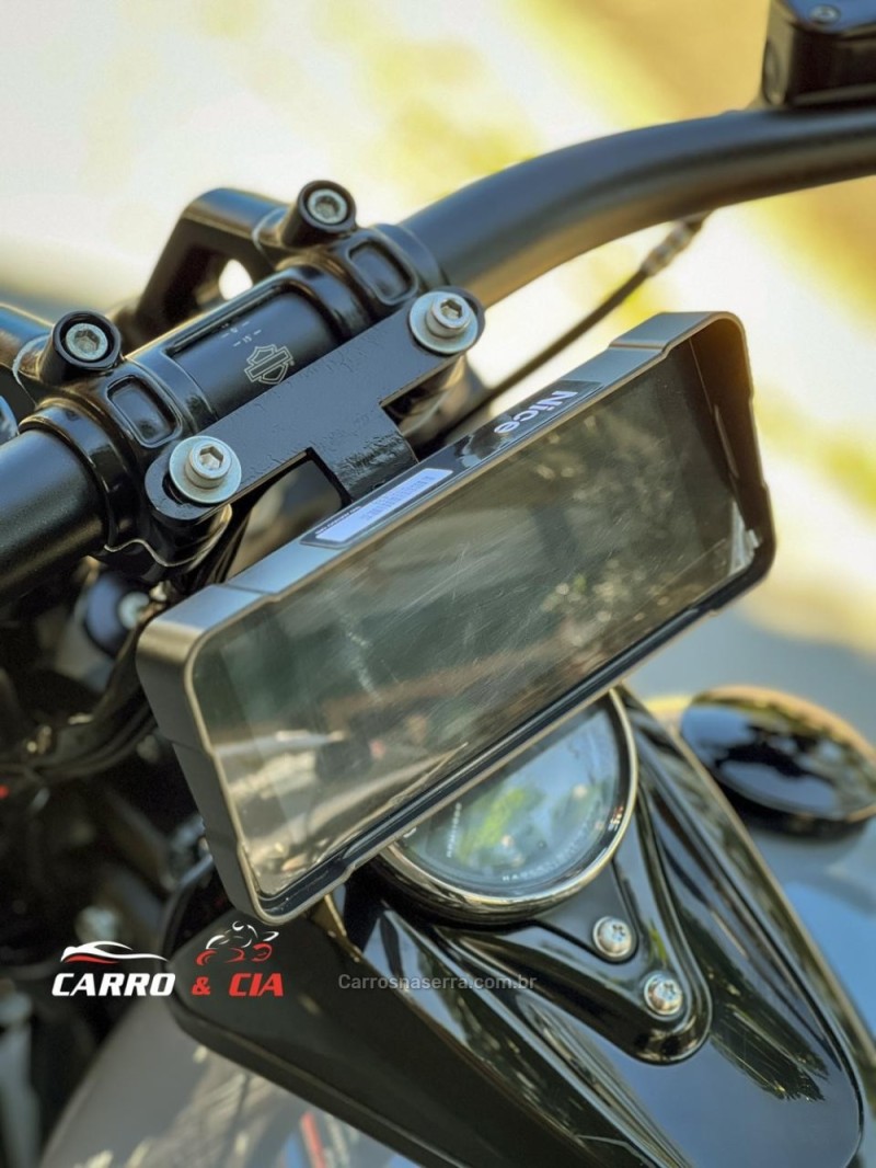 FAT BOB FAT BOB - 2019 - SANTA CRUZ DO SUL