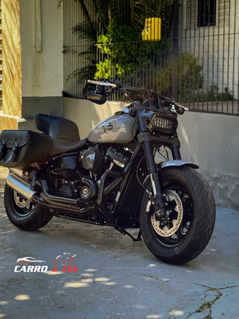 FAT BOB FAT BOB - 2019 - SANTA CRUZ DO SUL