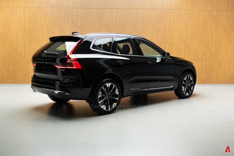 XC60 2.0 T8 ULTRA AWD HÍBRIDO 4P AUTOMÁTICO - 2026 - GARIBALDI