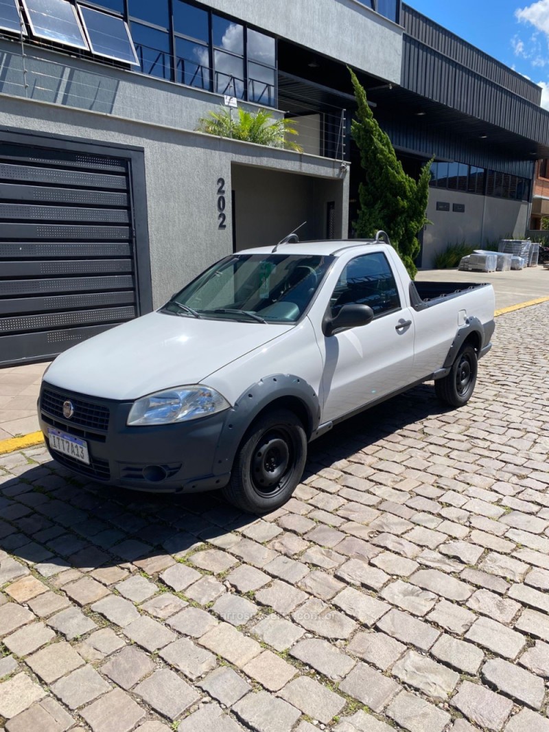STRADA 1.4 MPI TREKKING CS 8V FLEX 2P MANUAL - 2013 - CAXIAS DO SUL