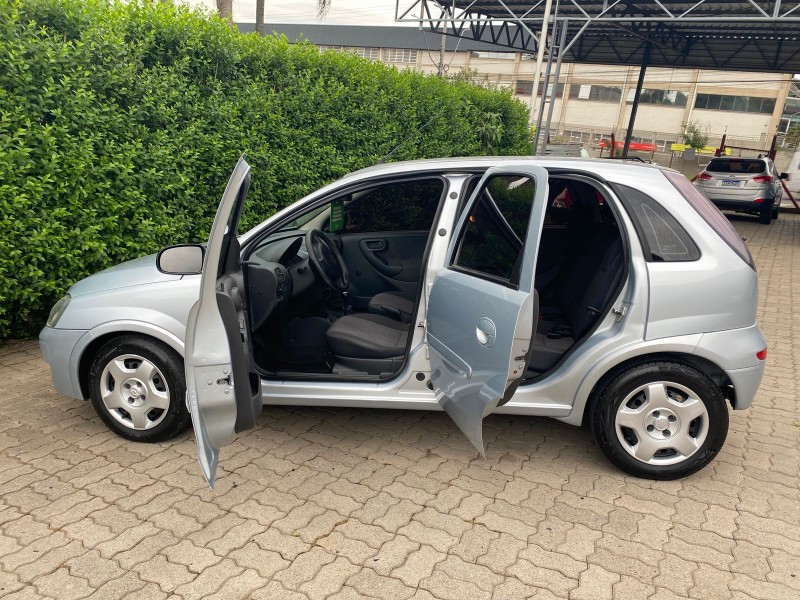 CORSA 1.4 MPFI MAXX 8V FLEX 4P MANUAL - 2011 - CAXIAS DO SUL