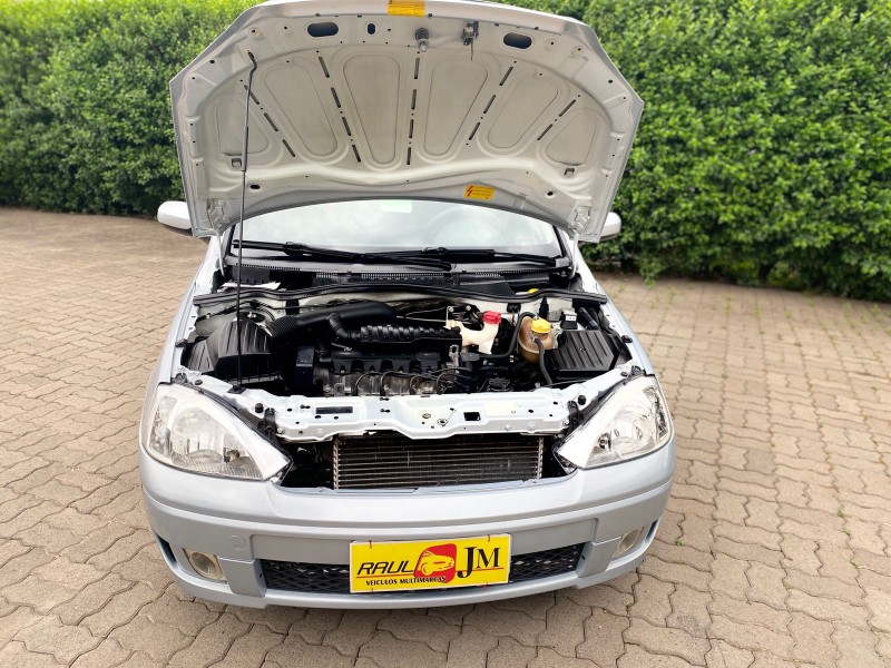 CORSA 1.4 MPFI MAXX 8V FLEX 4P MANUAL - 2011 - CAXIAS DO SUL