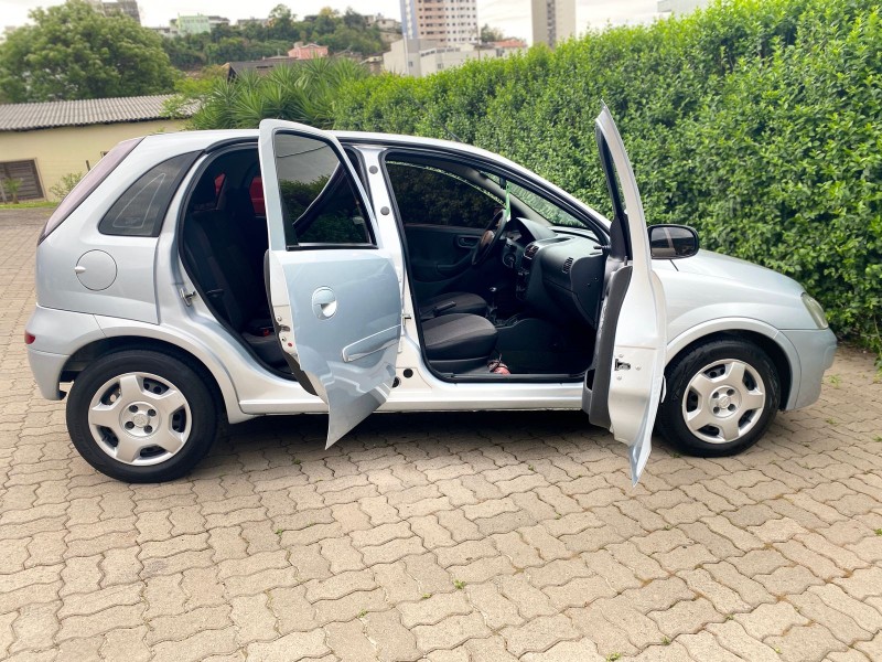 CORSA 1.4 MPFI MAXX 8V FLEX 4P MANUAL - 2011 - CAXIAS DO SUL