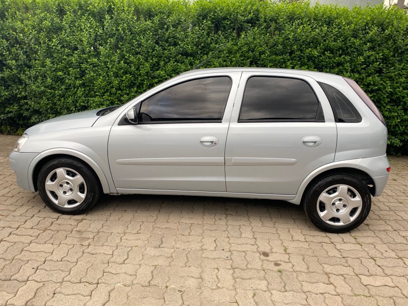 CORSA 1.4 MPFI MAXX 8V FLEX 4P MANUAL - 2011 - CAXIAS DO SUL