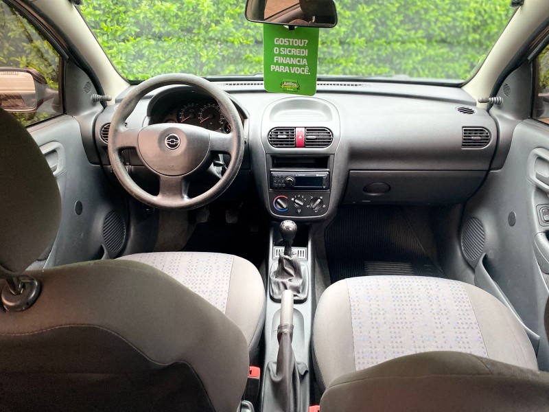 CORSA 1.4 MPFI MAXX 8V FLEX 4P MANUAL - 2011 - CAXIAS DO SUL