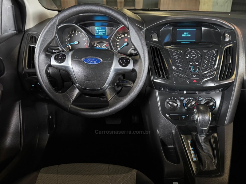 FOCUS 1.6 S 16V FLEX 4P AUTOMÁTICO - 2015 - DOIS IRMãOS