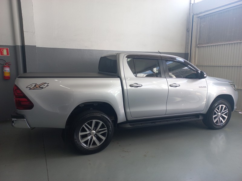 HILUX 2.8 SRX 4X4 CD 16V DIESEL 4P AUTOMÁTICO