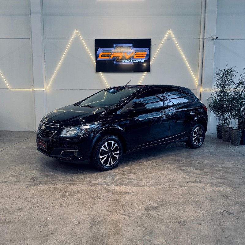 ONIX 1.4 MPFI LTZ 8V FLEX 4P MANUAL - 2013 - CAXIAS DO SUL