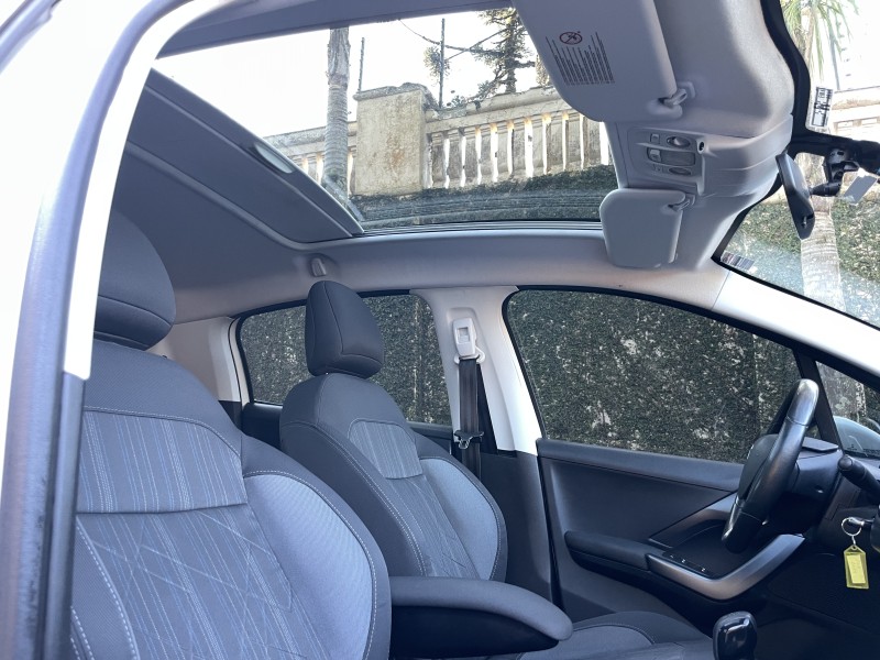 208 1.6 GRIFFE 16V FLEX 4P MANUAL - 2015 - CAXIAS DO SUL