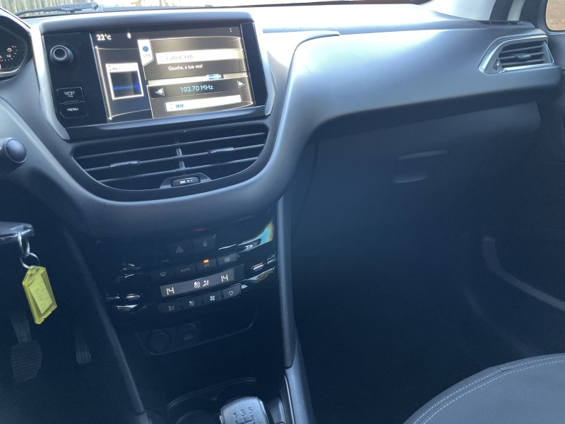 208 1.6 GRIFFE 16V FLEX 4P MANUAL - 2015 - CAXIAS DO SUL