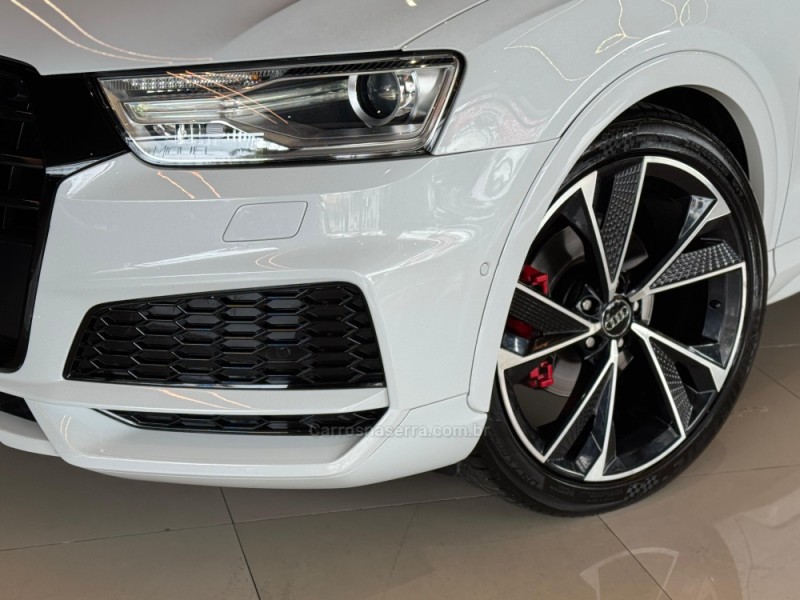 Q3 1.4 TFSI BLACK EDITION S TRONIC FLEX 4P AUTOMATICO - 2019 - DOIS IRMãOS