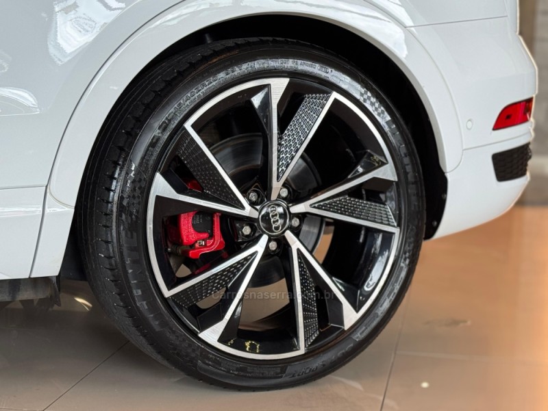 Q3 1.4 TFSI BLACK EDITION S TRONIC FLEX 4P AUTOMATICO - 2019 - DOIS IRMãOS