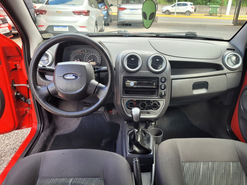 KA 1.0 MPI 8V FLEX 2P MANUAL - 2011 - CARLOS BARBOSA