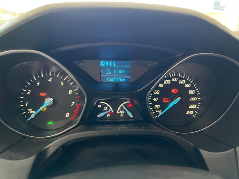 FOCUS 2.0 SE SEDAN 16V FLEX 4P AUTOMÁTICO - 2015 - CAXIAS DO SUL