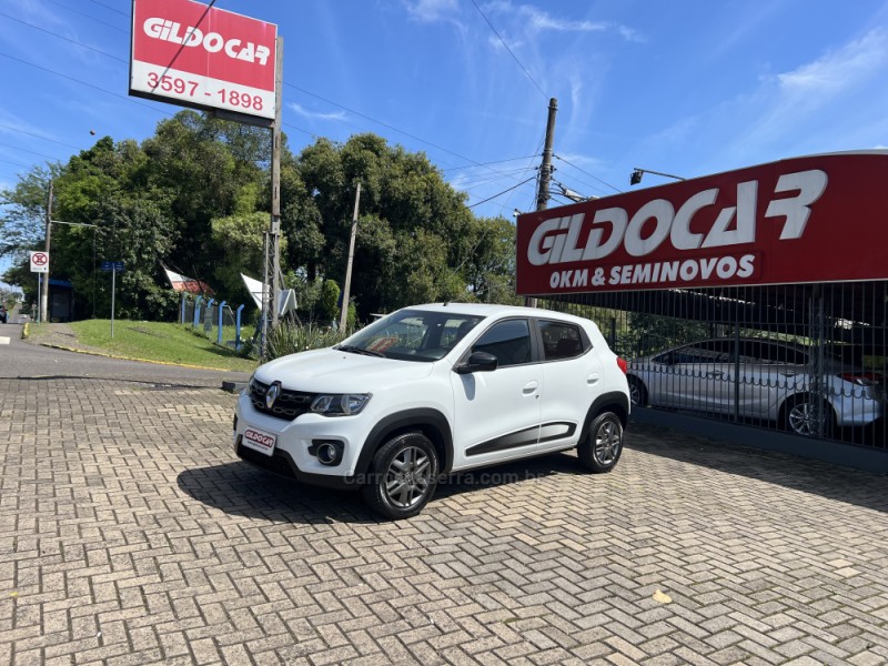 KWID 1.0 12V SCE FLEX INTENSE MANUAL - 2020 - CAMPO BOM