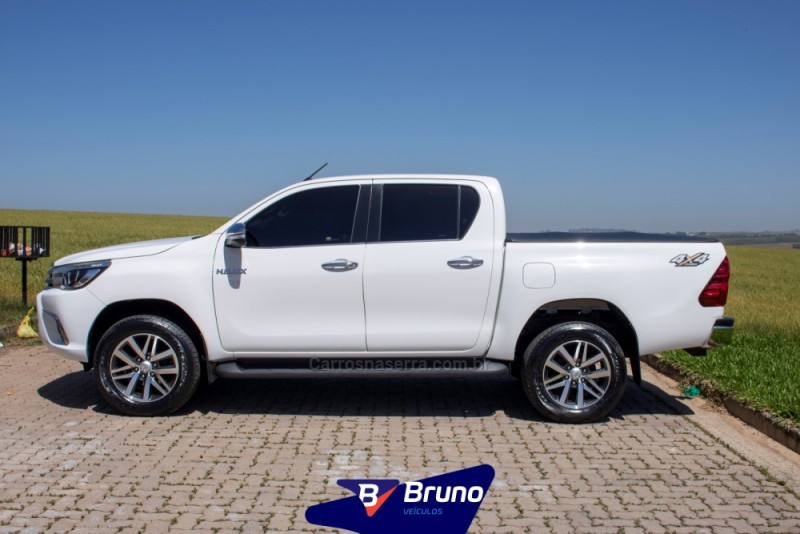 HILUX 2.8 SRX 4X4 CD 16V DIESEL 4P AUTOMÁTICO - 2017 - PALMEIRA DAS MISSõES