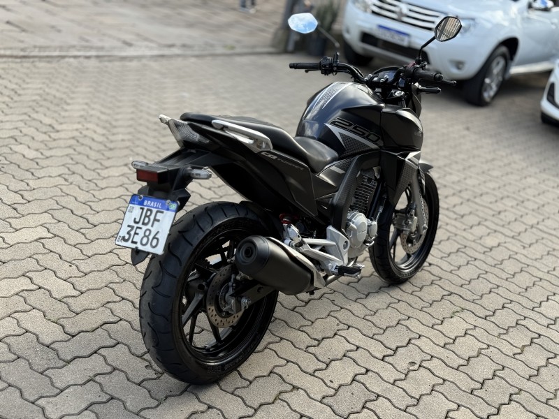 CB 250F TWISTER ABS - 2022 - BENTO GONçALVES