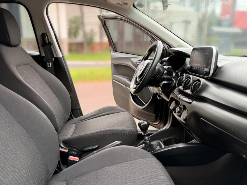 CRONOS 1.3 DRIVE 8V FLEX 4P MANUAL - 2022 - NOVO HAMBURGO