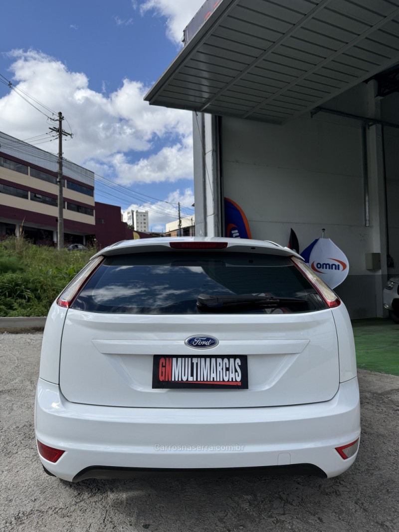 FOCUS 1.6 8V FLEX 4P MANUAL - 2012 - CAXIAS DO SUL