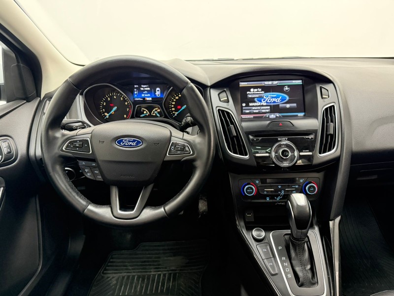 FOCUS 2.0 TITANIUM PLUS HATCH 16V FLEX 4P AUTO - 2016 - CAXIAS DO SUL