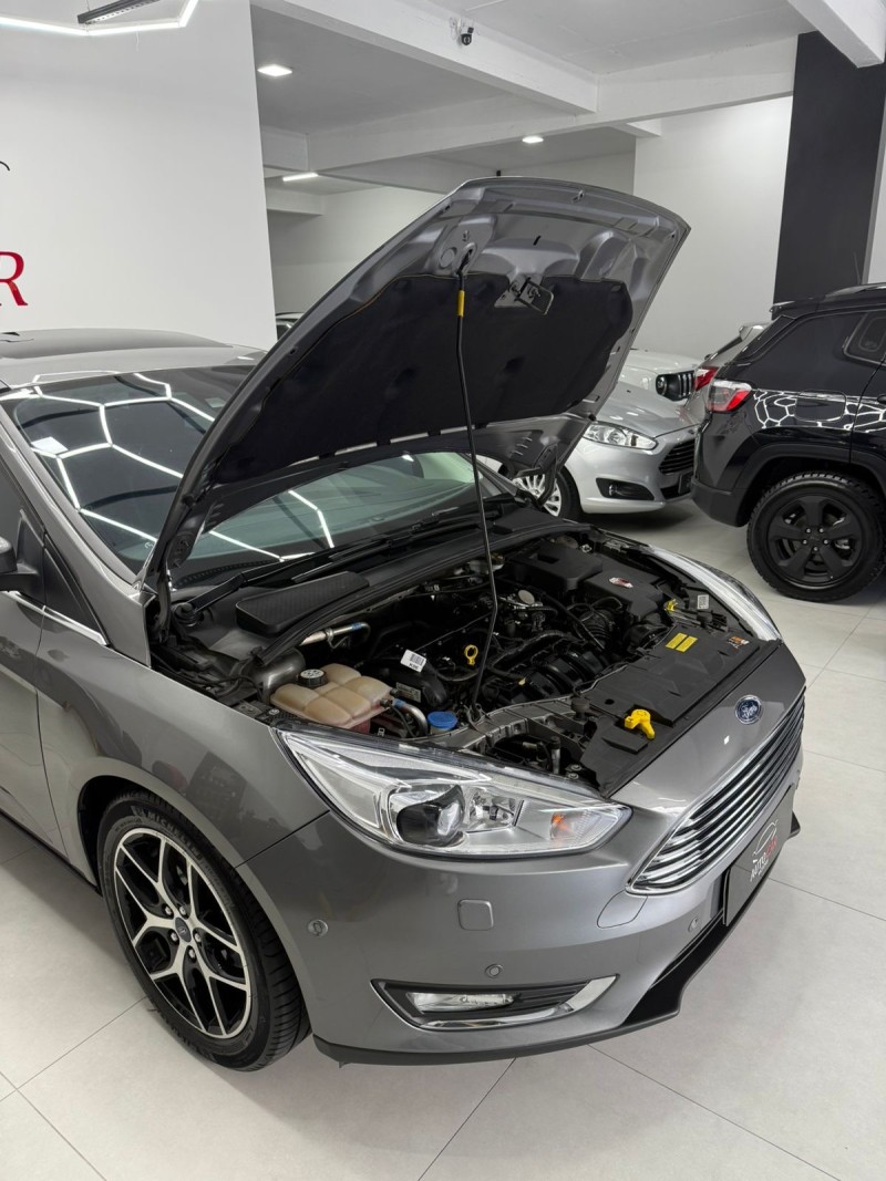 FOCUS 2.0 TITANIUM PLUS 16V FLEX 4P AUTOMÁTICO - 2018 - CAXIAS DO SUL