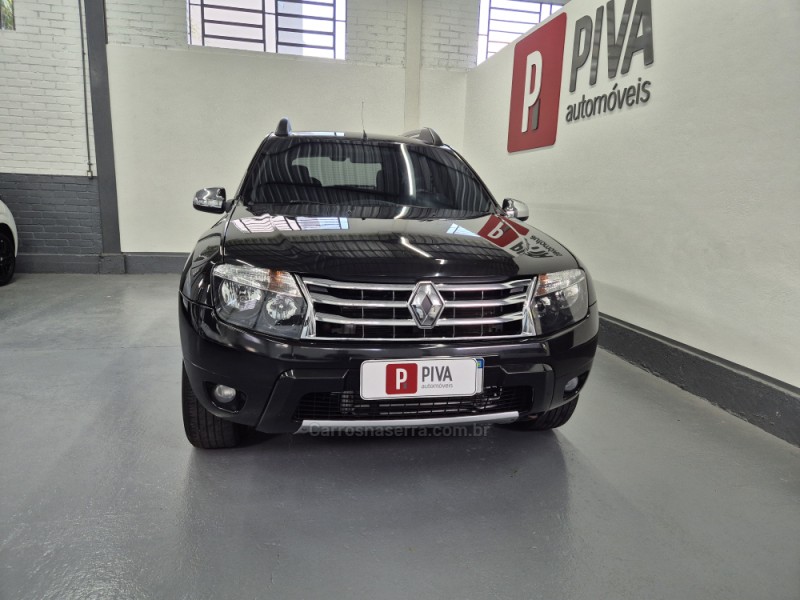 DUSTER RENAULT DUSTER 1.6 TECH ROAD DYNAMIQUE 4X2 16V FLEX 4P MANUAL