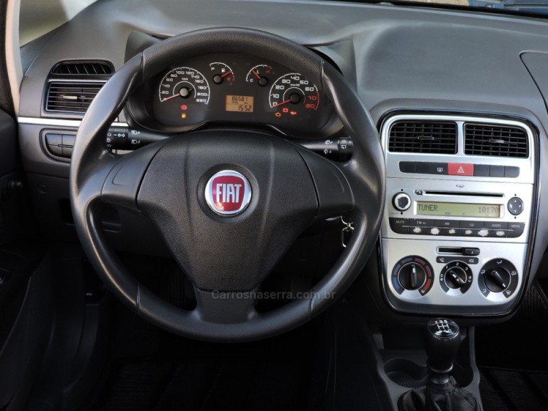PUNTO 1.4 ATTRACTIVE 8V FLEX 4P MANUAL - 2011 - SãO MARCOS