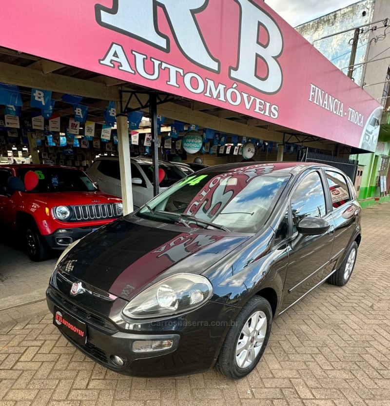 PUNTO 1.4 ATTRACTIVE 8V FLEX 4P MANUAL - 2014 - PAROBé
