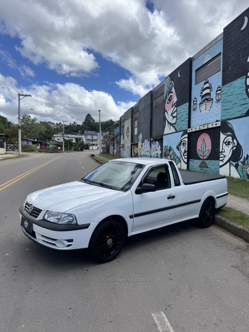 SAVEIRO 1.6 MI CS 8V GASOLINA 2P MANUAL G.III - 2002 - CAXIAS DO SUL