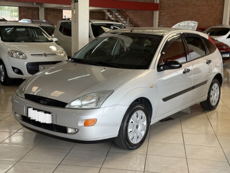 FOCUS 1.8 16V GASOLINA 4P MANUAL - 2003 - BENTO GONçALVES
