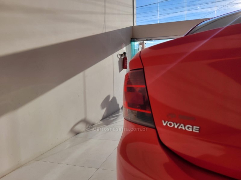 VOYAGE 1.0 I TREND 16V FLEX 4P MANUAL - 2012 - CANELA