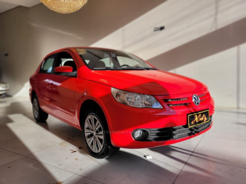VOYAGE 1.0 I TREND 16V FLEX 4P MANUAL - 2012 - CANELA