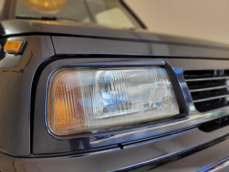 VITARA 1.6 JLX METAL TOP 4X4 8V GASOLINA 2P MANUAL - 1995 - CANELA