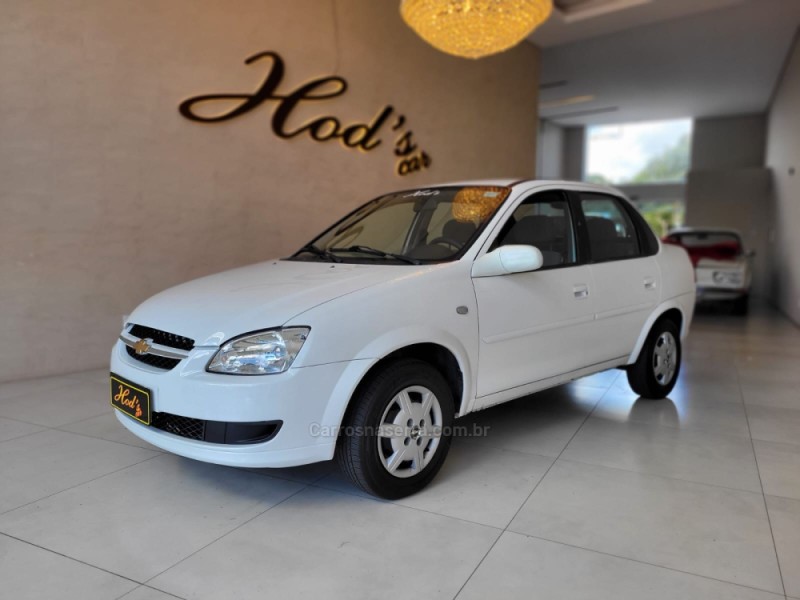 CLASSIC 1.0 MPFI VHCE 8V FLEX 4P MANUAL - 2011 - CANELA