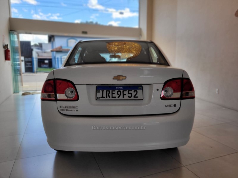 CLASSIC 1.0 MPFI VHCE 8V FLEX 4P MANUAL - 2011 - CANELA