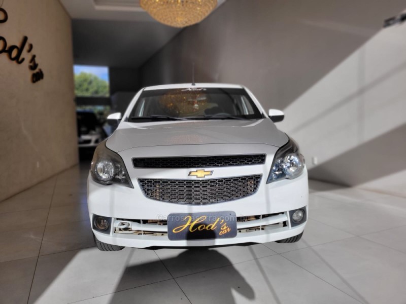 AGILE 1.4 MPFI LTZ 8V FLEX 4P MANUAL - 2013 - CANELA