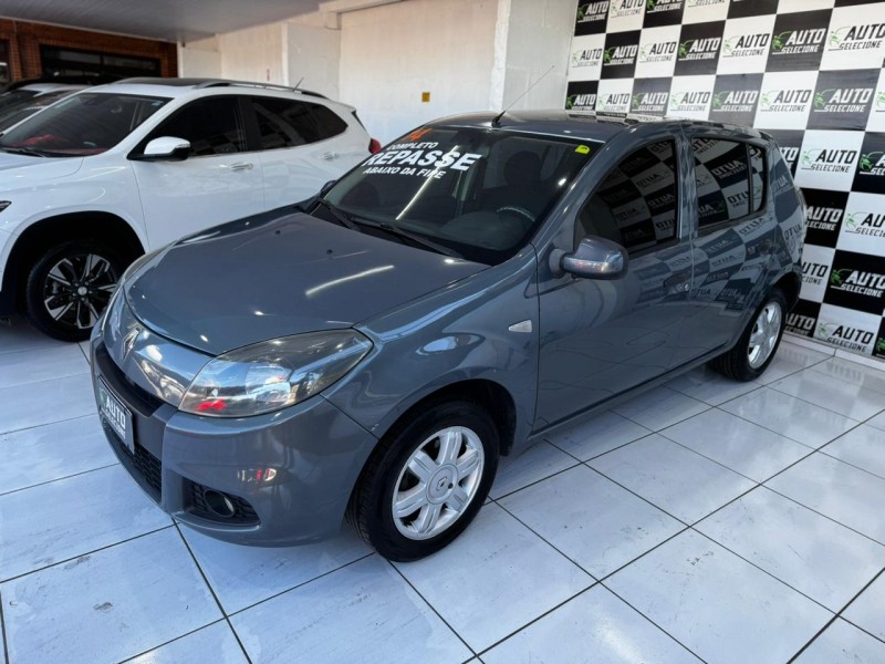 SANDERO 1.0 EXPRESSION 16V FLEX 4P MANUAL - 2014 - CAXIAS DO SUL
